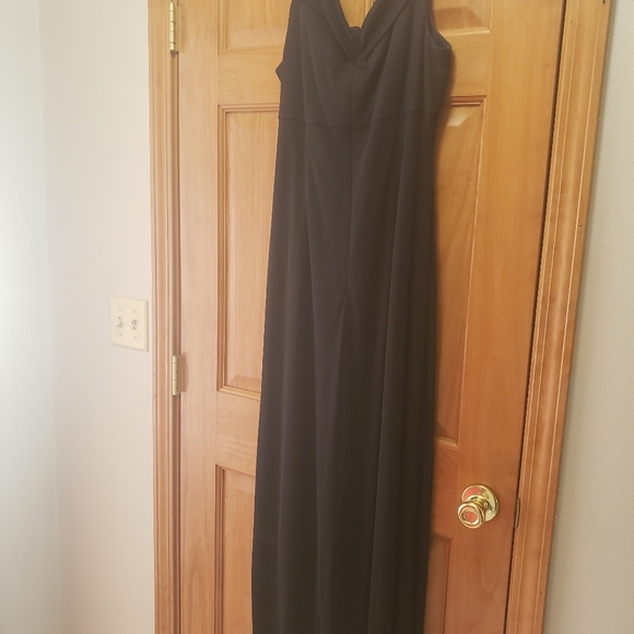 Black chiffon dress - Picture 3 of 4